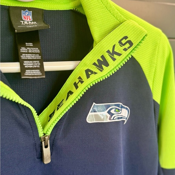 NFL Kids 3/4 Pullover - Navy and Neon Green Seahawks - Picture 3 of 4